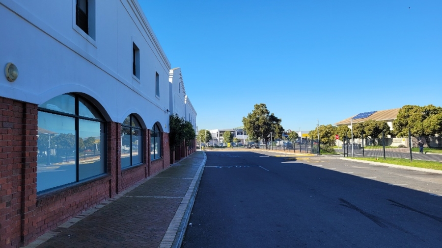 To Let commercial Property for Rent in Parklands Western Cape